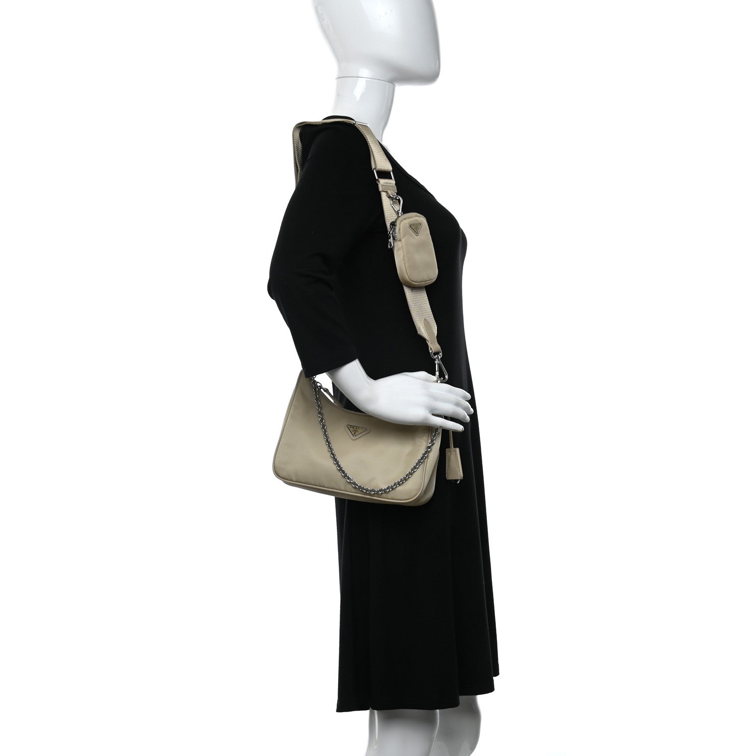 Prada Re-Nylon Saffiano Re-Edition 2005 Shoulder Bag Deserto 2 of 11