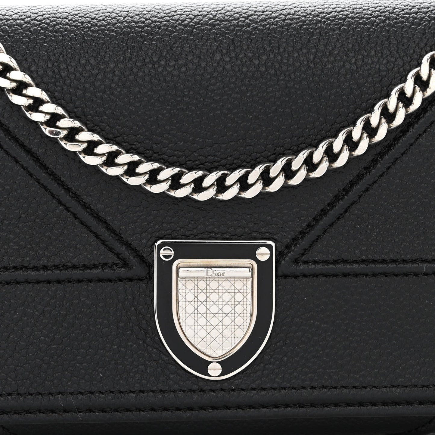 Grained Calfskin Diorama Croisiere Chain Wallet Black