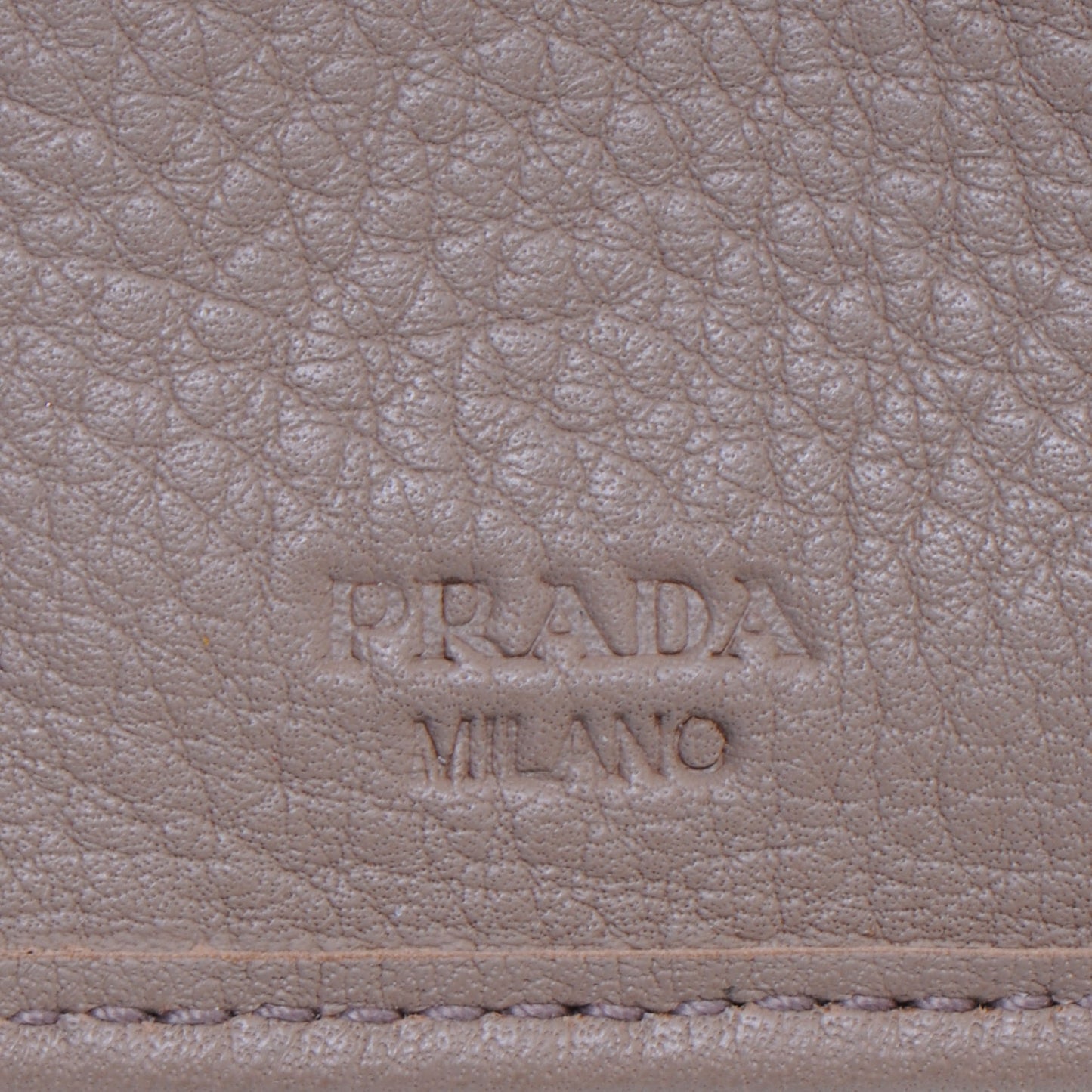 Vitello Daino Compact Wallet Argilla