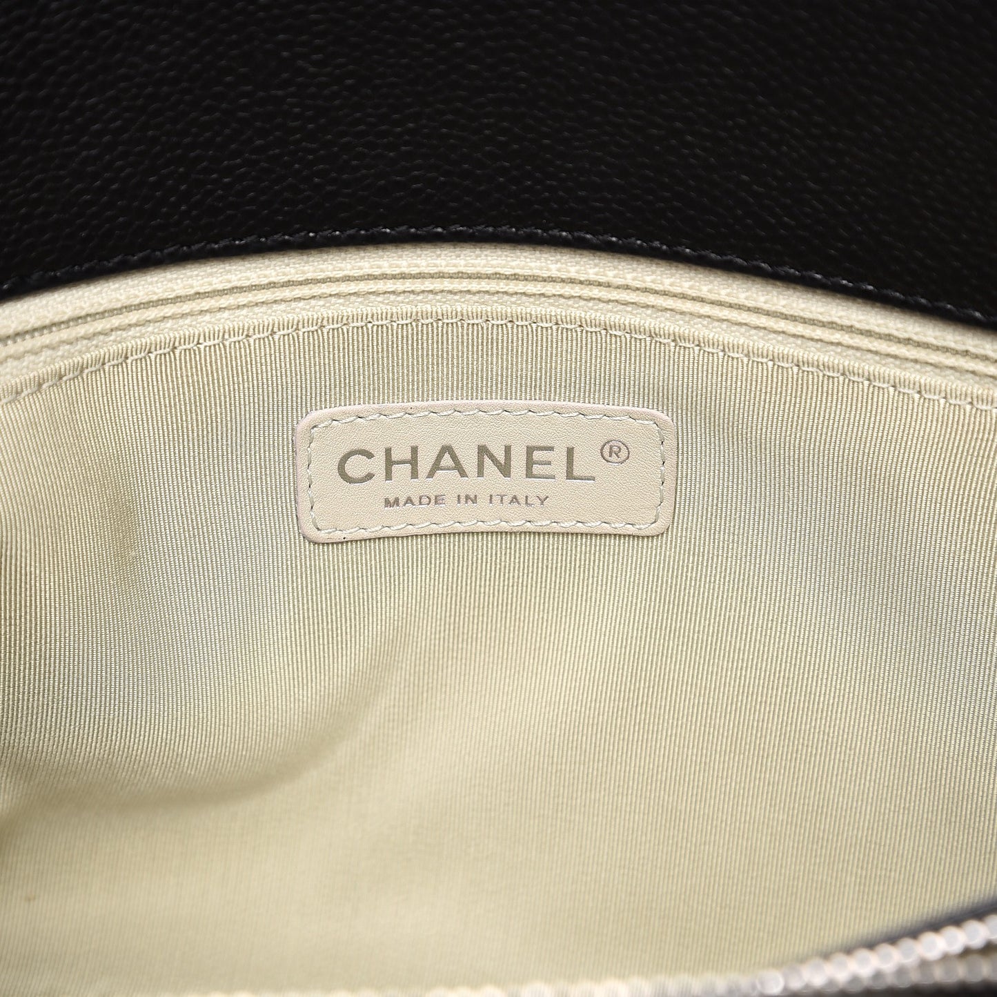 Caviar CC Timeless Tote Black