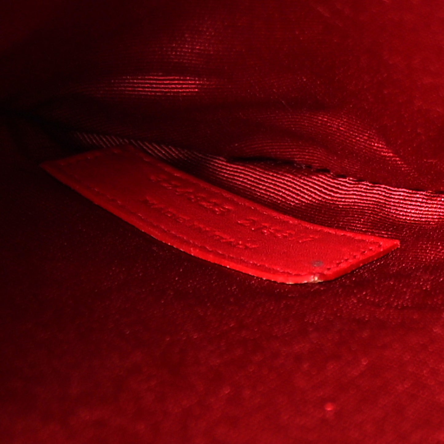 Calfskin Small Sac De Jour Lipstick Red