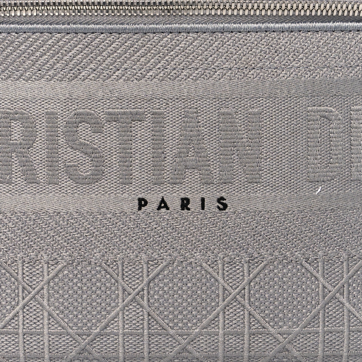 Canvas Embroidered Cannage Diortravel Vanity Case Grey