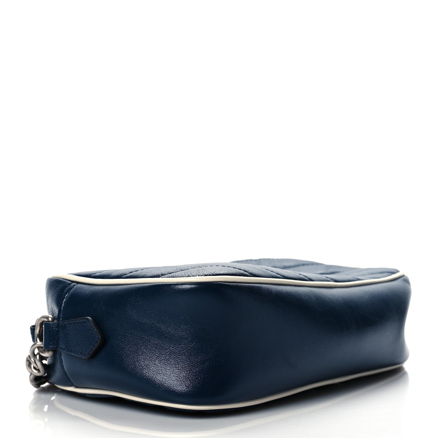Gucci Vintage Effect Calfskin Matelasse Diagonal Small Torchon GG Marmont Chain Shoulder Bag Blue Agata Mystic White 4 of 11