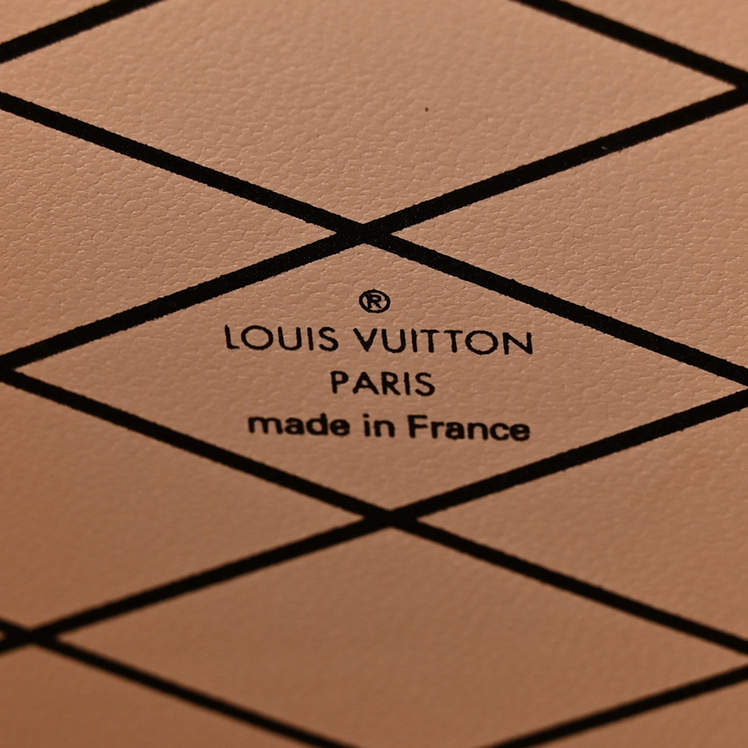 Louis Vuitton Monogram Petite Boite Chapeau 6 of 9