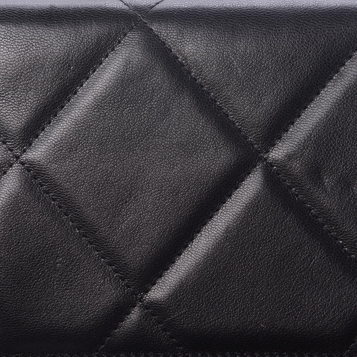 Goatskin Quilted 19 Wallet On Chain WOC Black