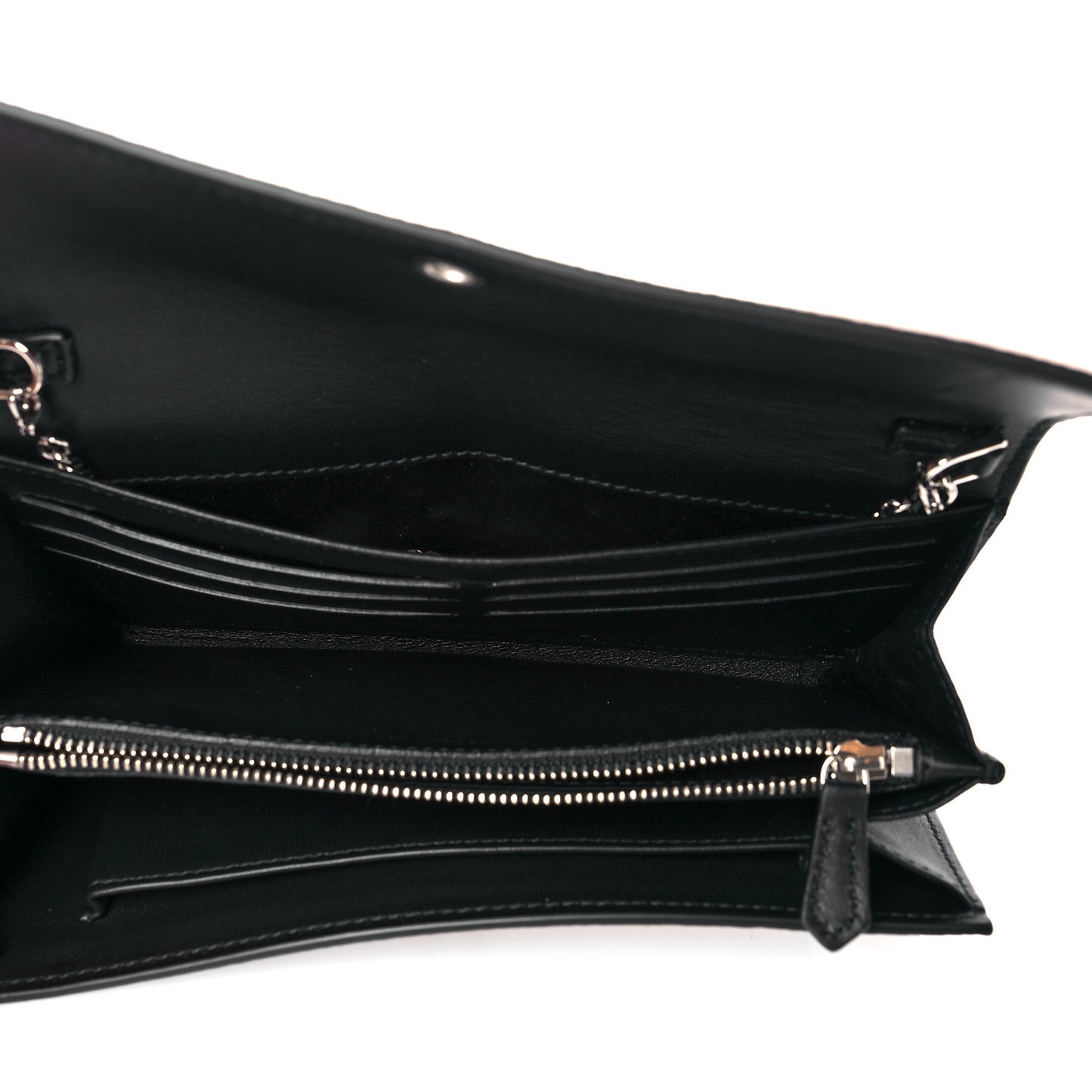 Pebbled Calfskin Skull Wallet on Chain Teint
