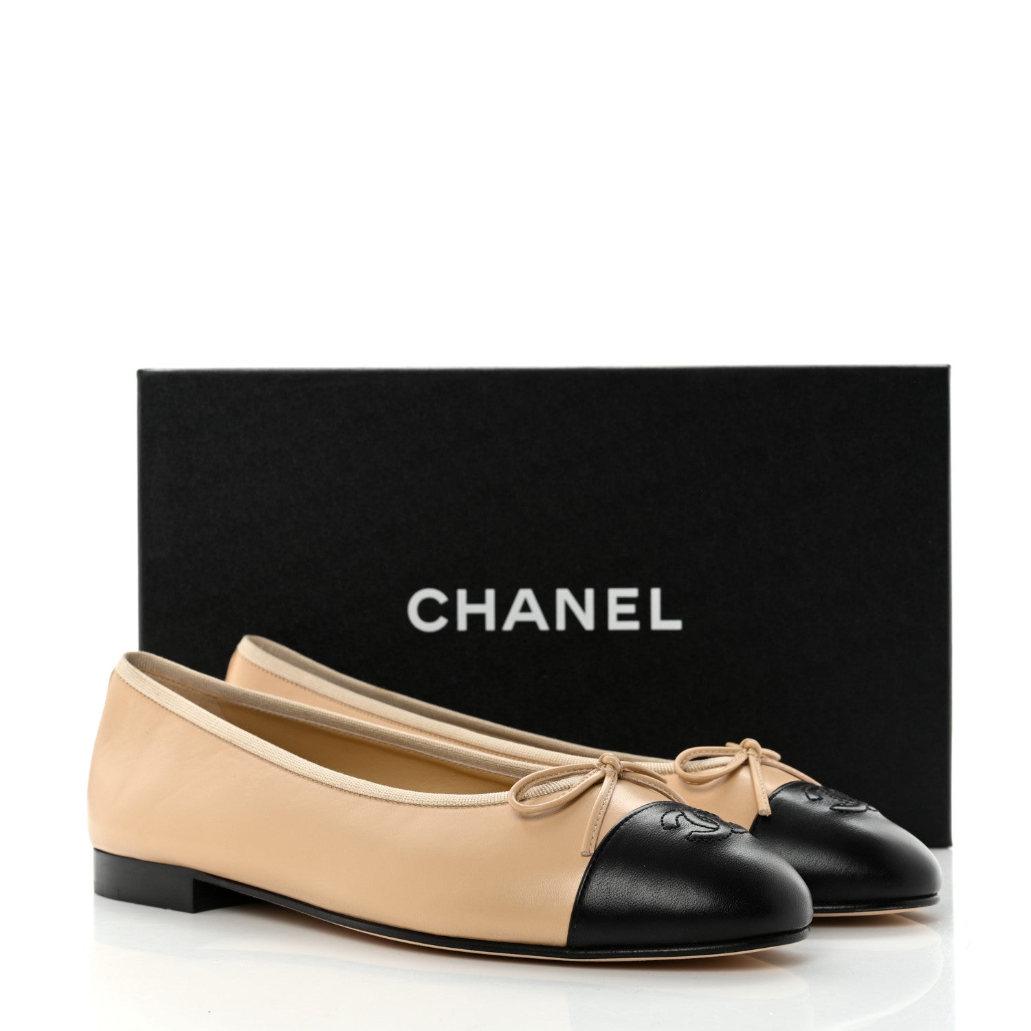 Chanel Lambskin Cap Toe Ballerina Flats 39.5 Beige Black 9 of 9