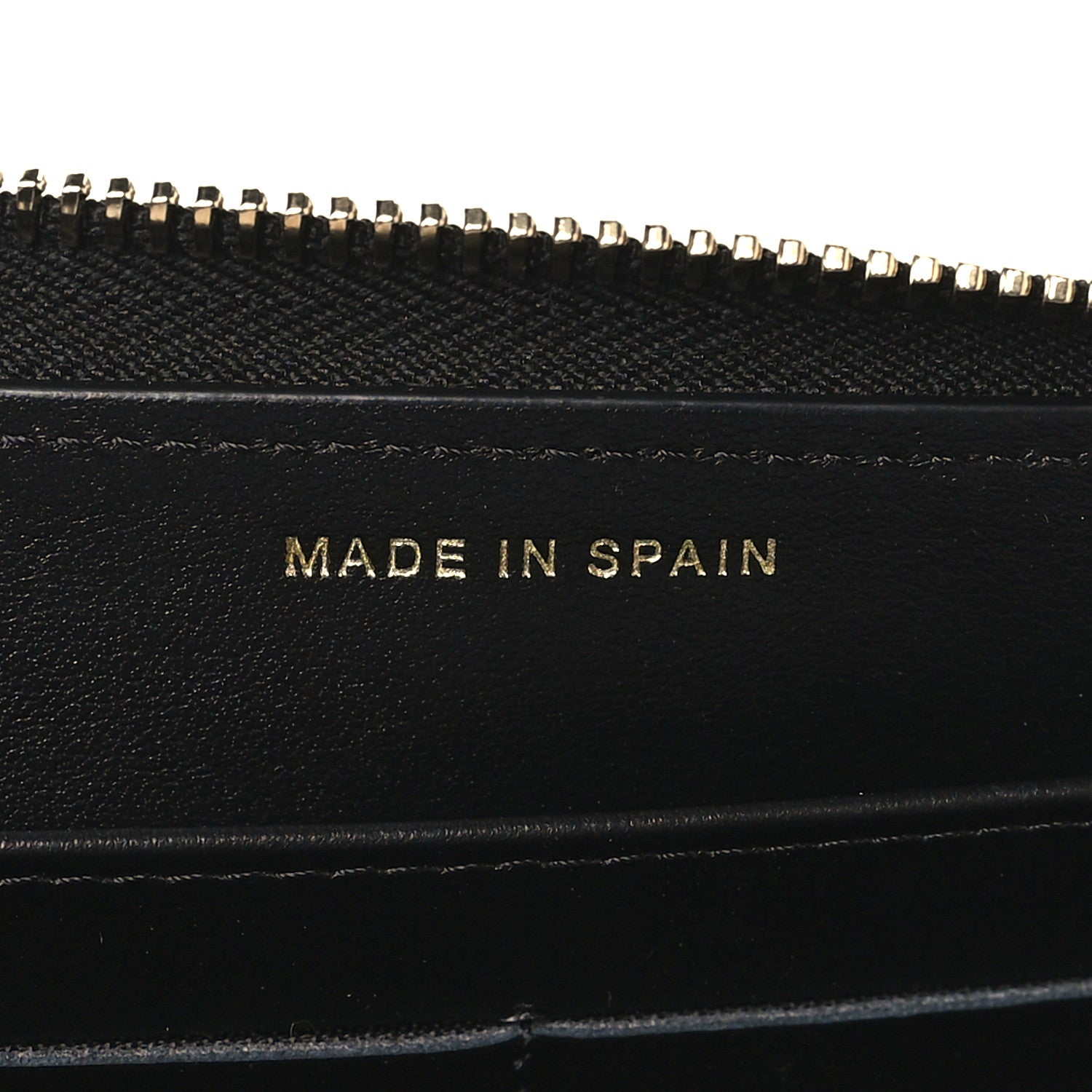 Chanel Caviar Quilted Filigree Zip Around Wallet Black 7 of 8