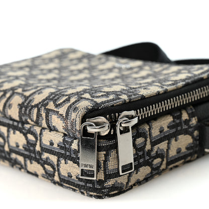 Christian Dior Oblique Pouch Navy Blue 10 of 10