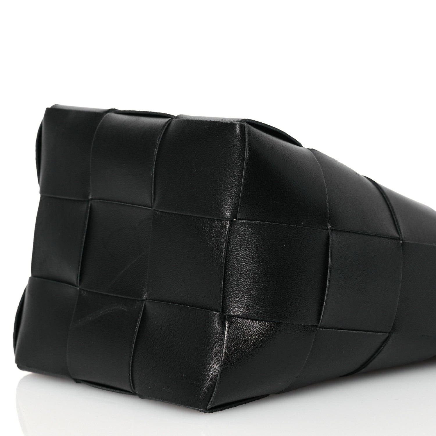Bottega Veneta Nappa Maxi Intrecciato Small Cassette Bucket Bag Black 8 of 11