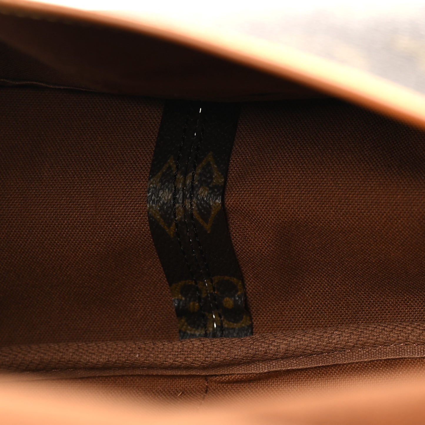 Monogram Saumur 35