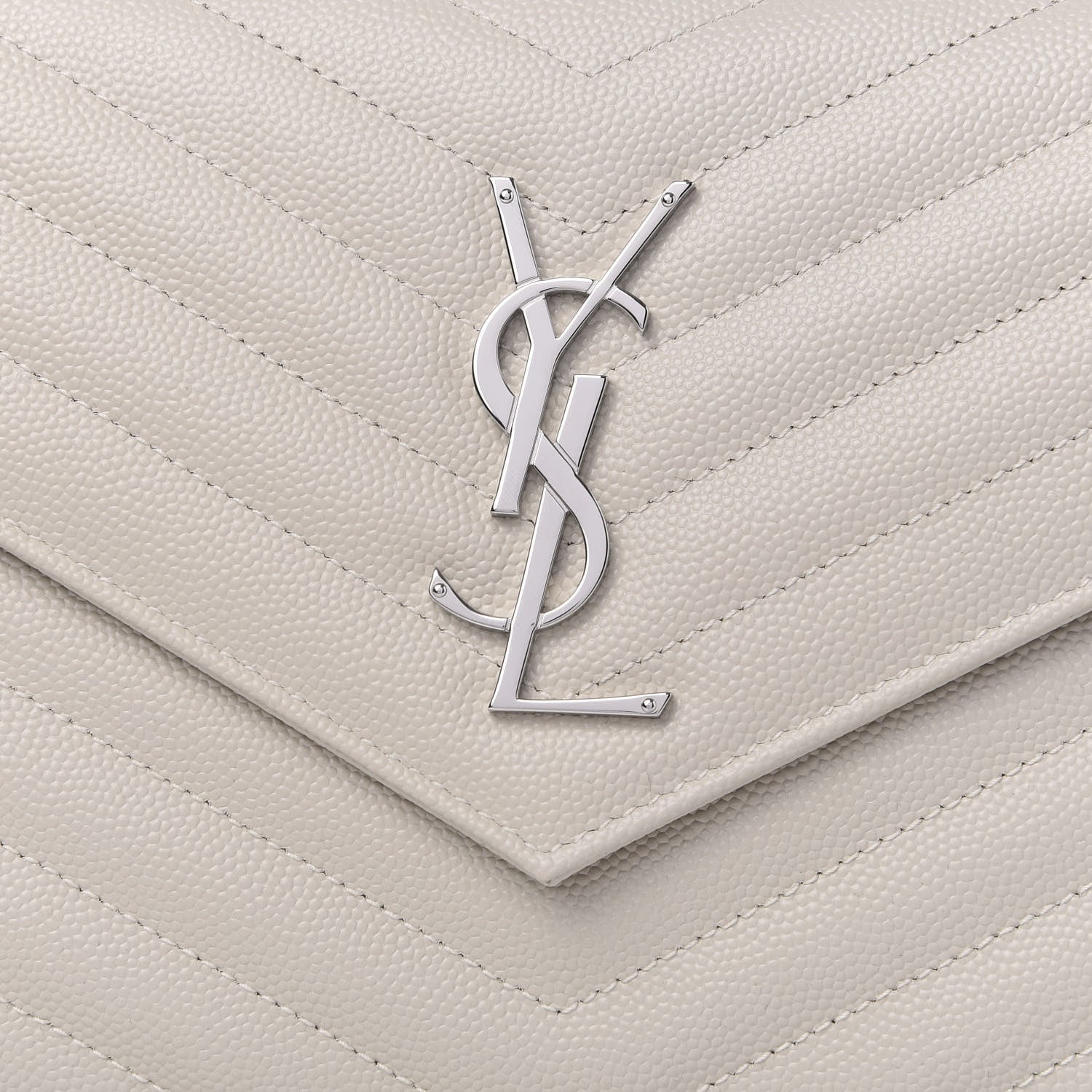 Saint Laurent Grain De Poudre Matelasse Chevron Monogram Chain Wallet Icy White 8 of 9