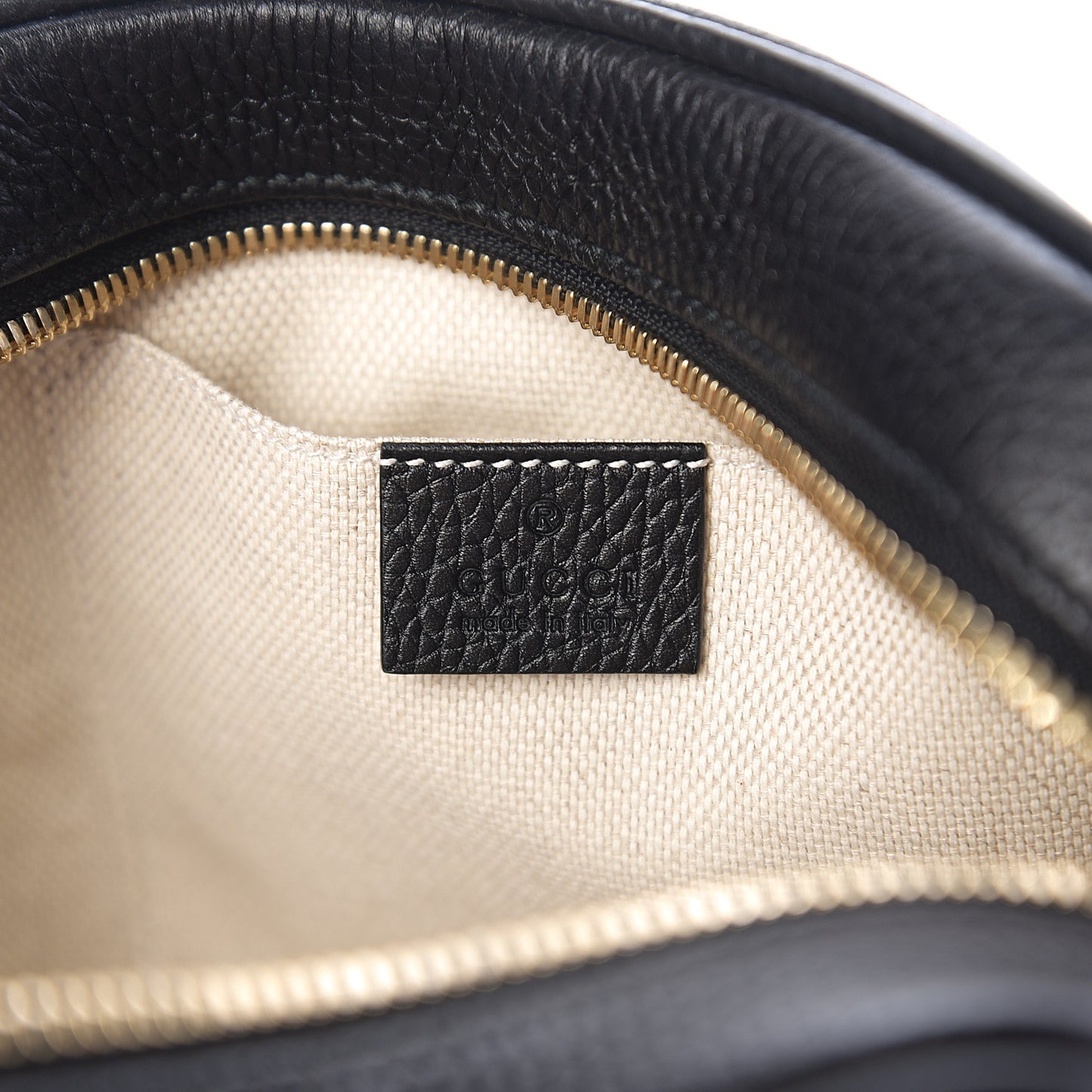 Pebbled Calfskin Small Soho Disco Bag Black