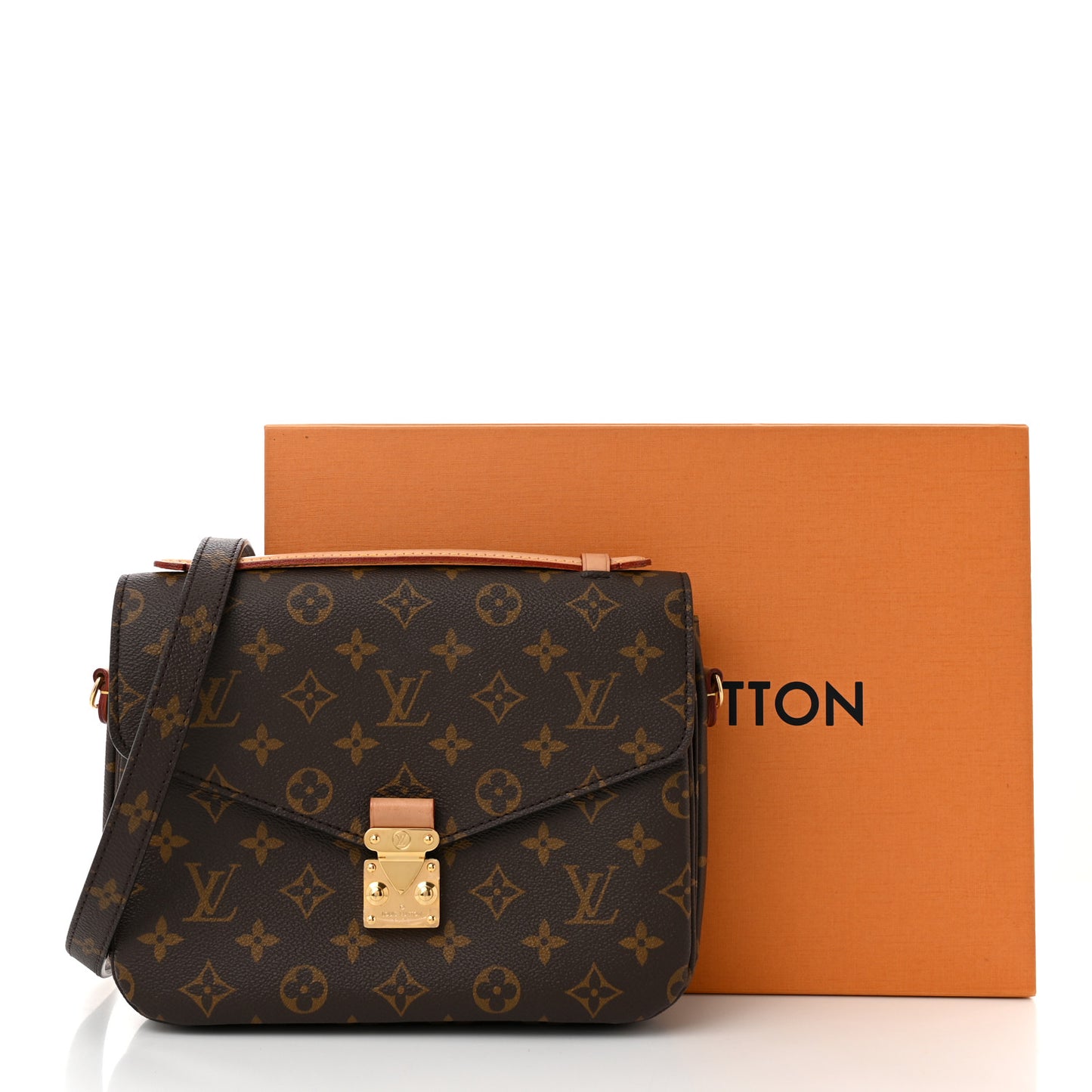 Monogram Pochette Metis