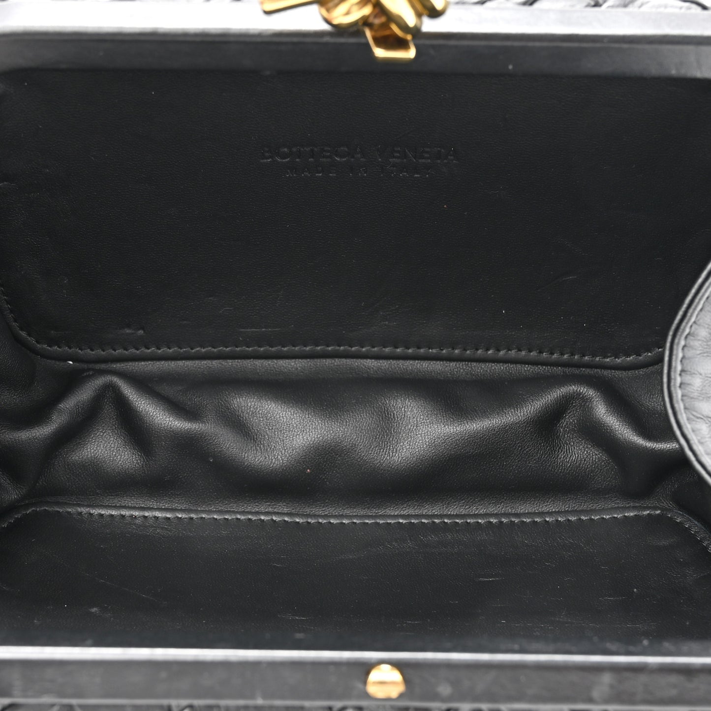 Nappa Intrecciato Knot Clutch Black