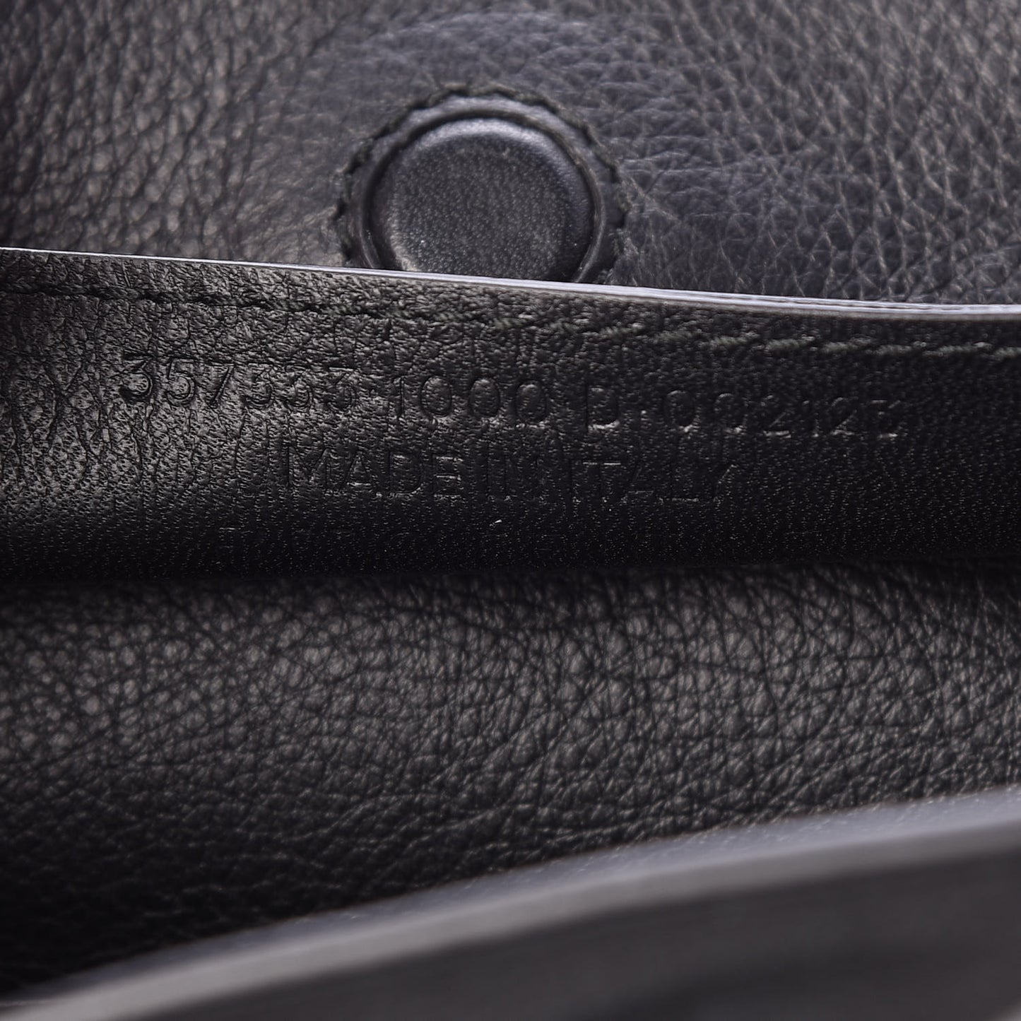 Grained Calfskin Papier Mini A4 Zip Around Tote Black