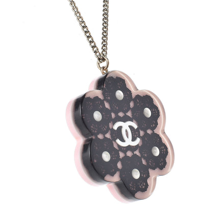 Chanel Resin Pearl Lace CC Necklace Gold Pink 4 of 7