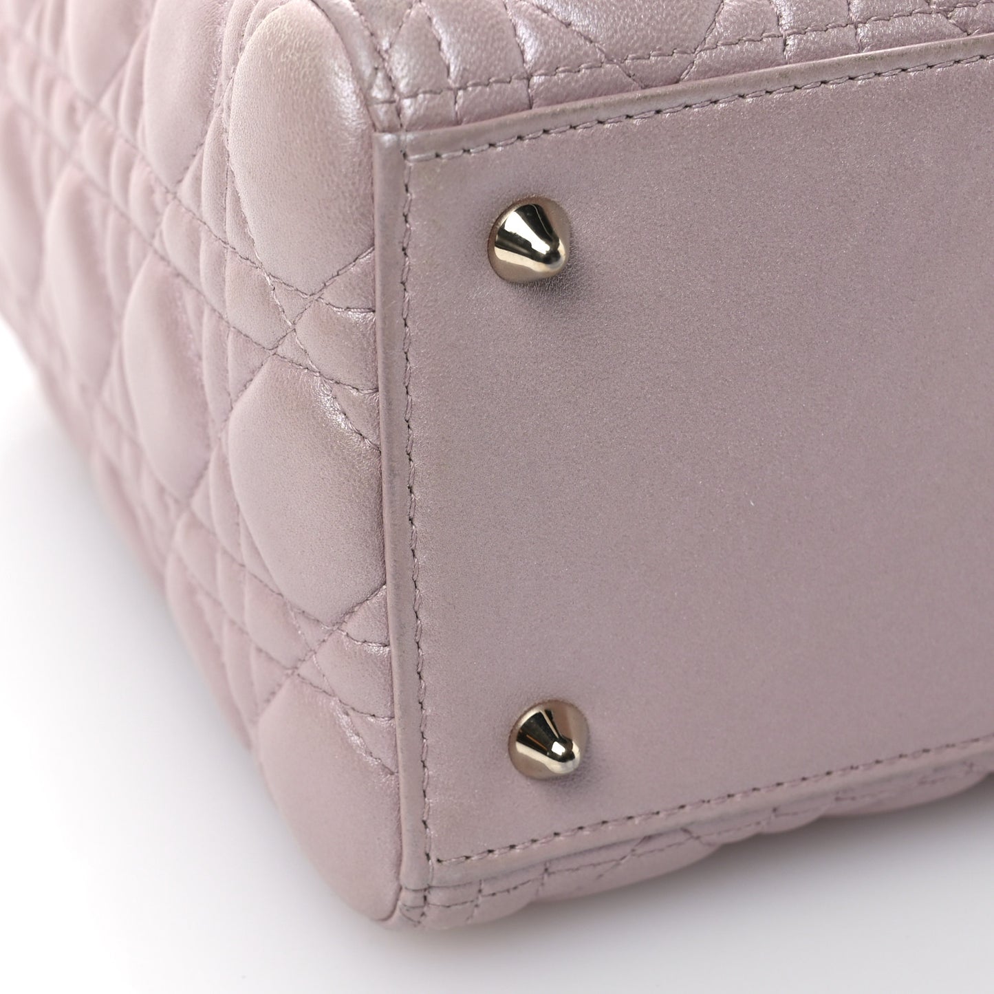 Pearly Lambskin Cannage Medium Lady Dior Blush