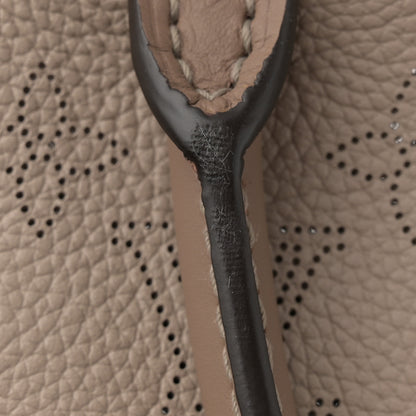 Louis Vuitton Mahina Girolata Galet 12 of 12