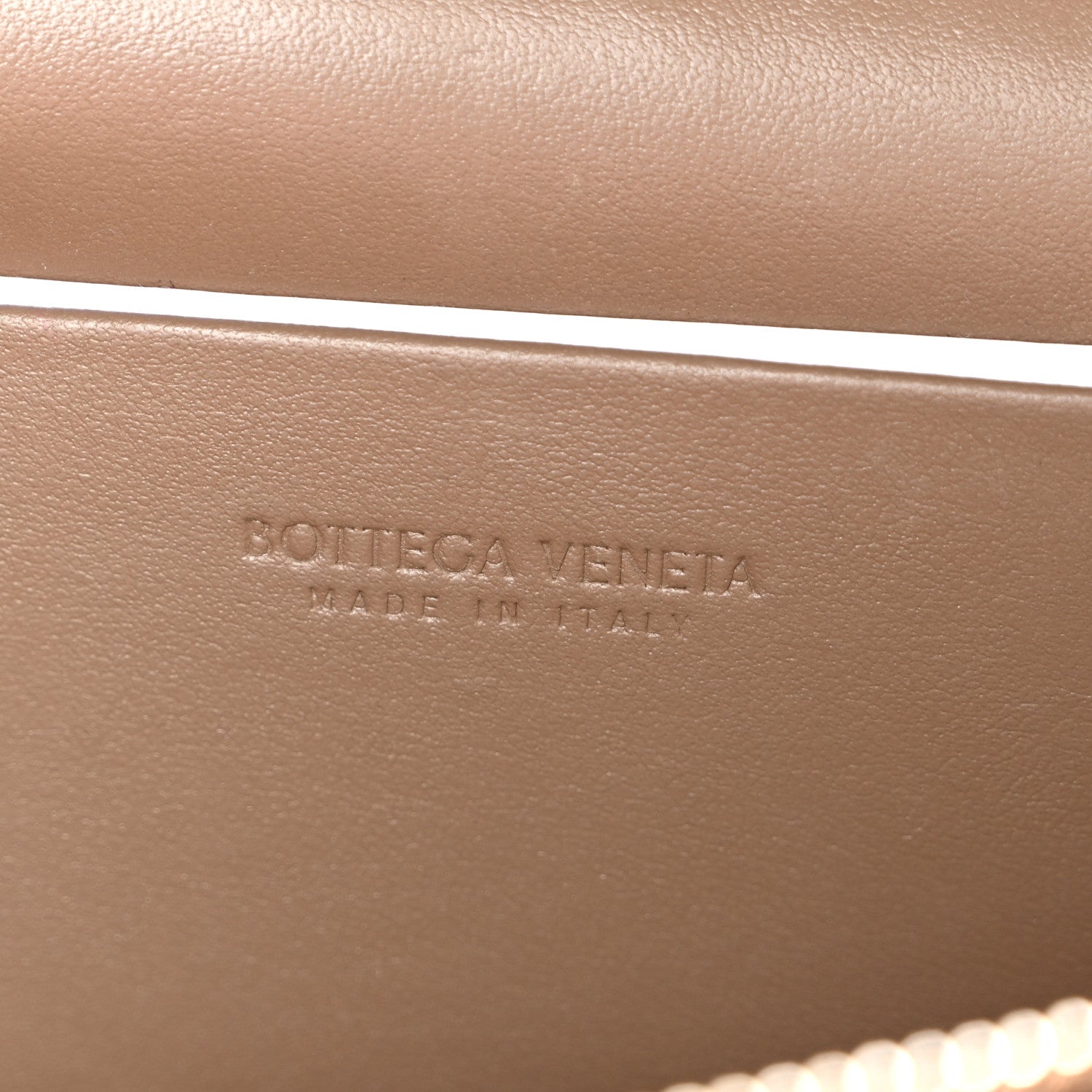 Bottega Veneta Calfskin Intrecciato Bang Bang Vanity Case Pinecone 6 of 10