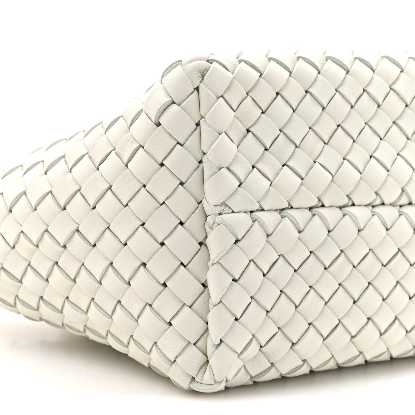 Nappa Intrecciato Mini Heart Cabat White