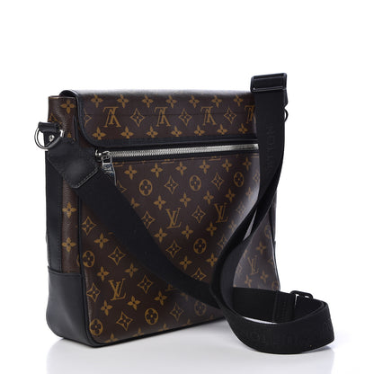 Louis Vuitton Monogram Macassar Bass GM 3 of 15
