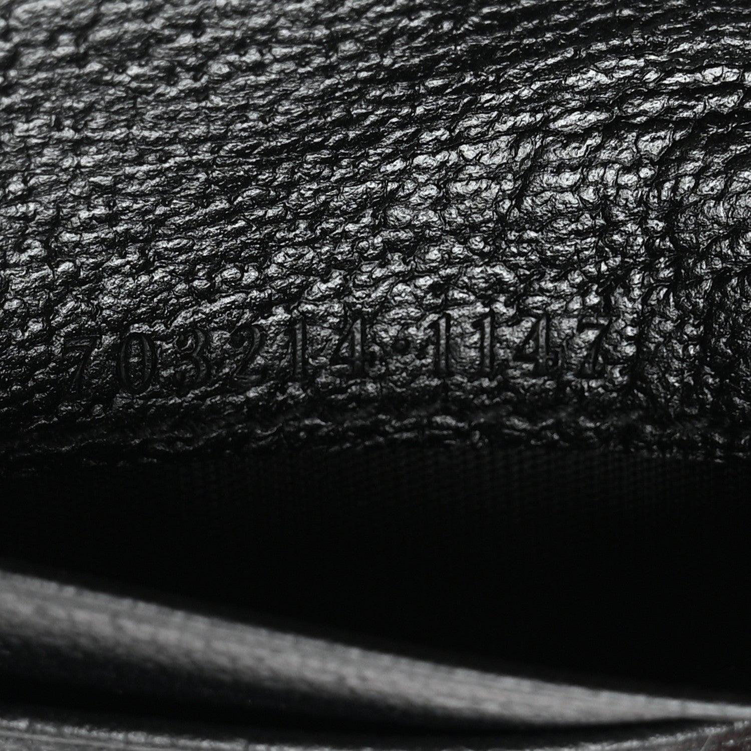 Gucci Textured Dollar Calfskin Horsebit Card Holder Black 7 of 8