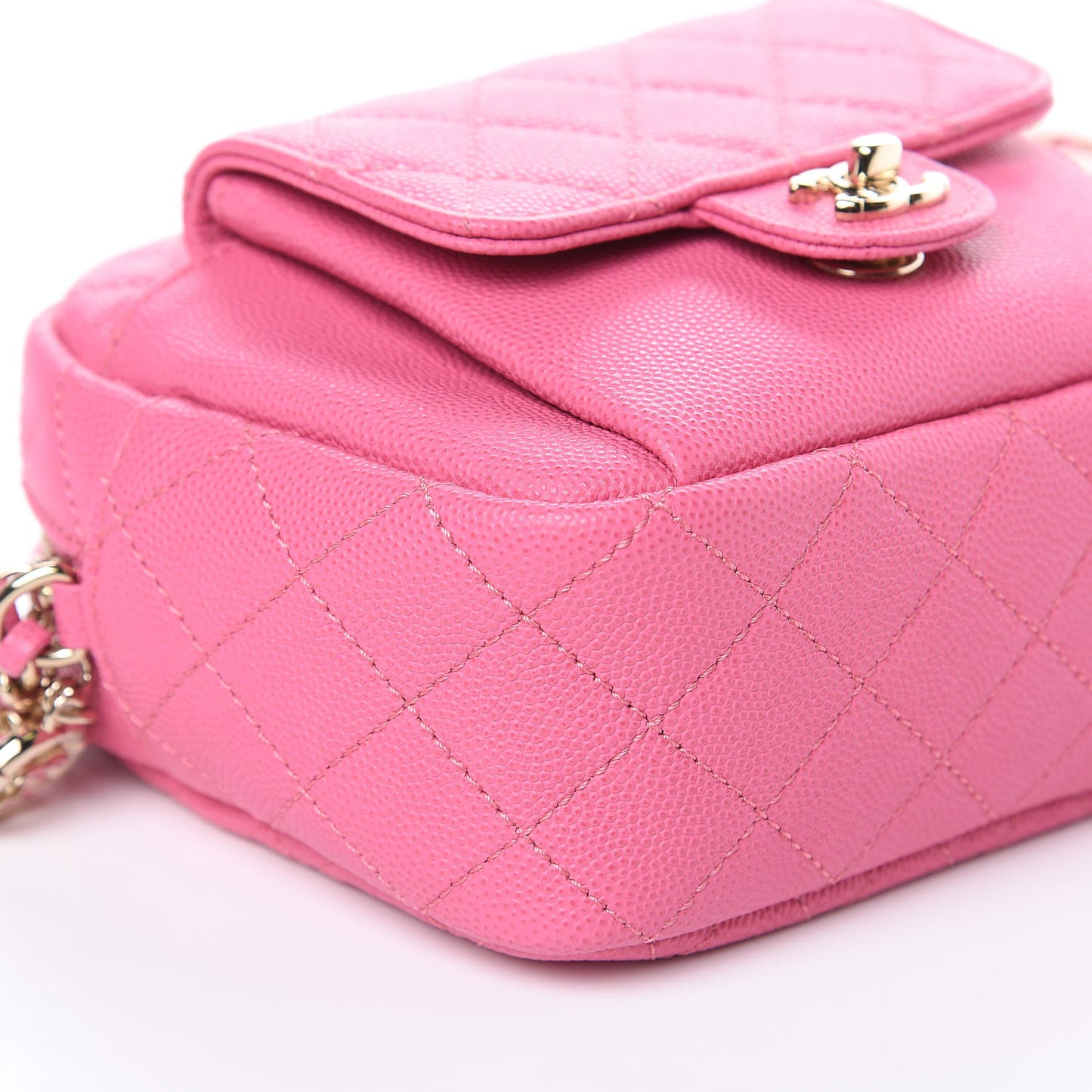 Caviar Quilted CC Day Camera Case Pink