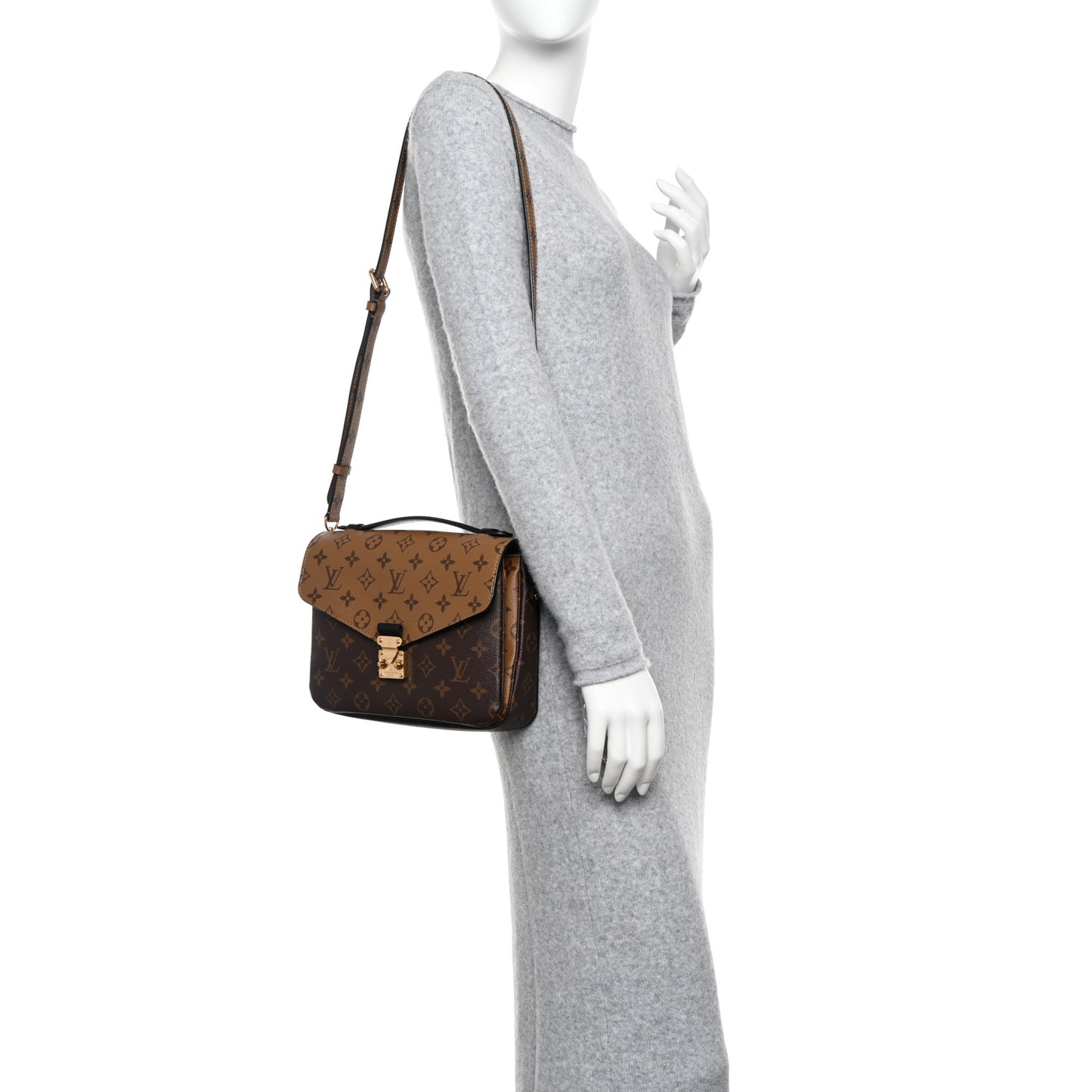 Reverse Monogram Pochette Metis