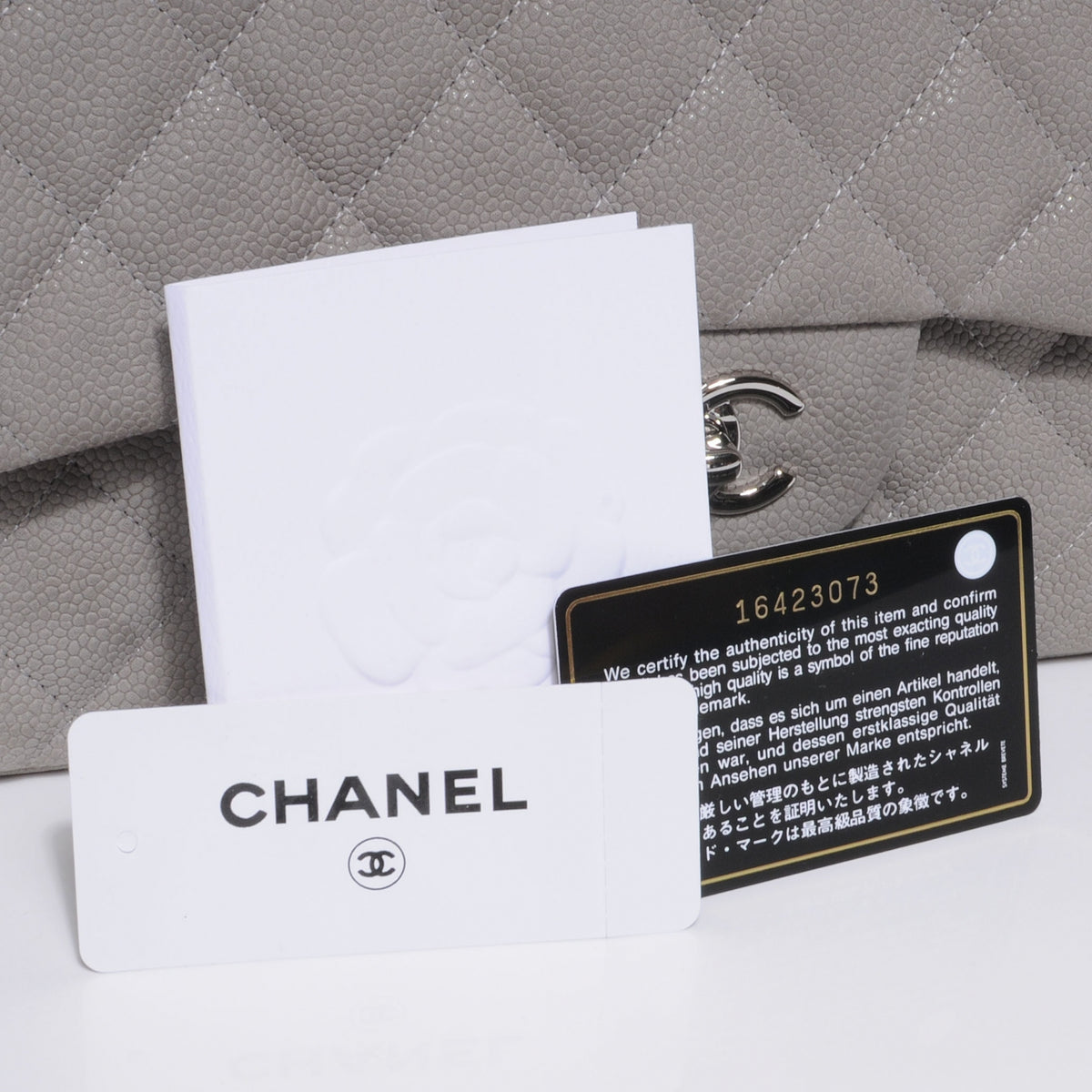 Iridescent Caviar Jumbo Double Flap Grey