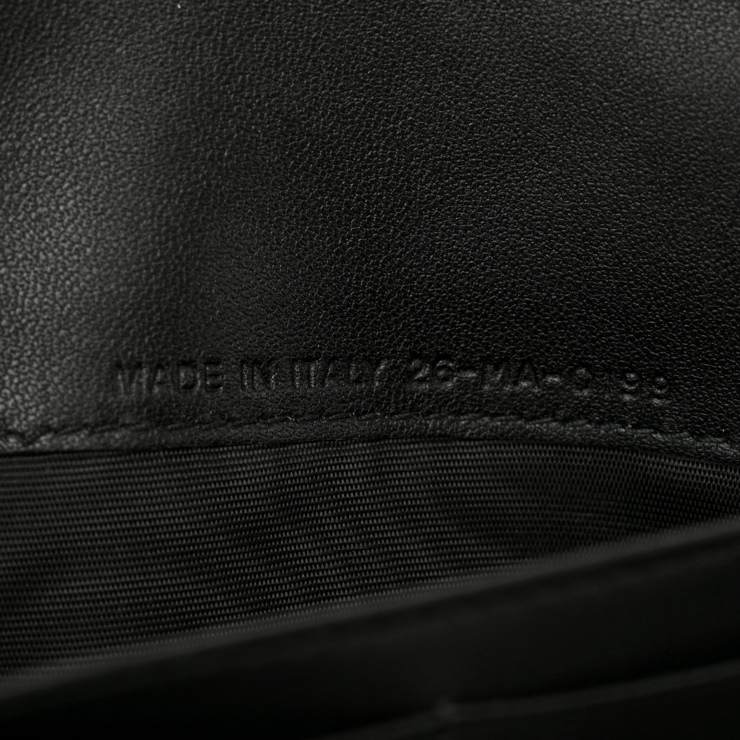 Grained Calfskin Diorama Croisiere Chain Wallet Black