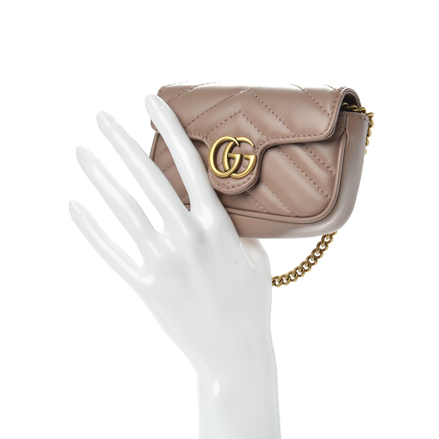 Calfskin Matelasse Heart GG Marmont 2.0 Coin Purse On A Chain Porcelain Rose