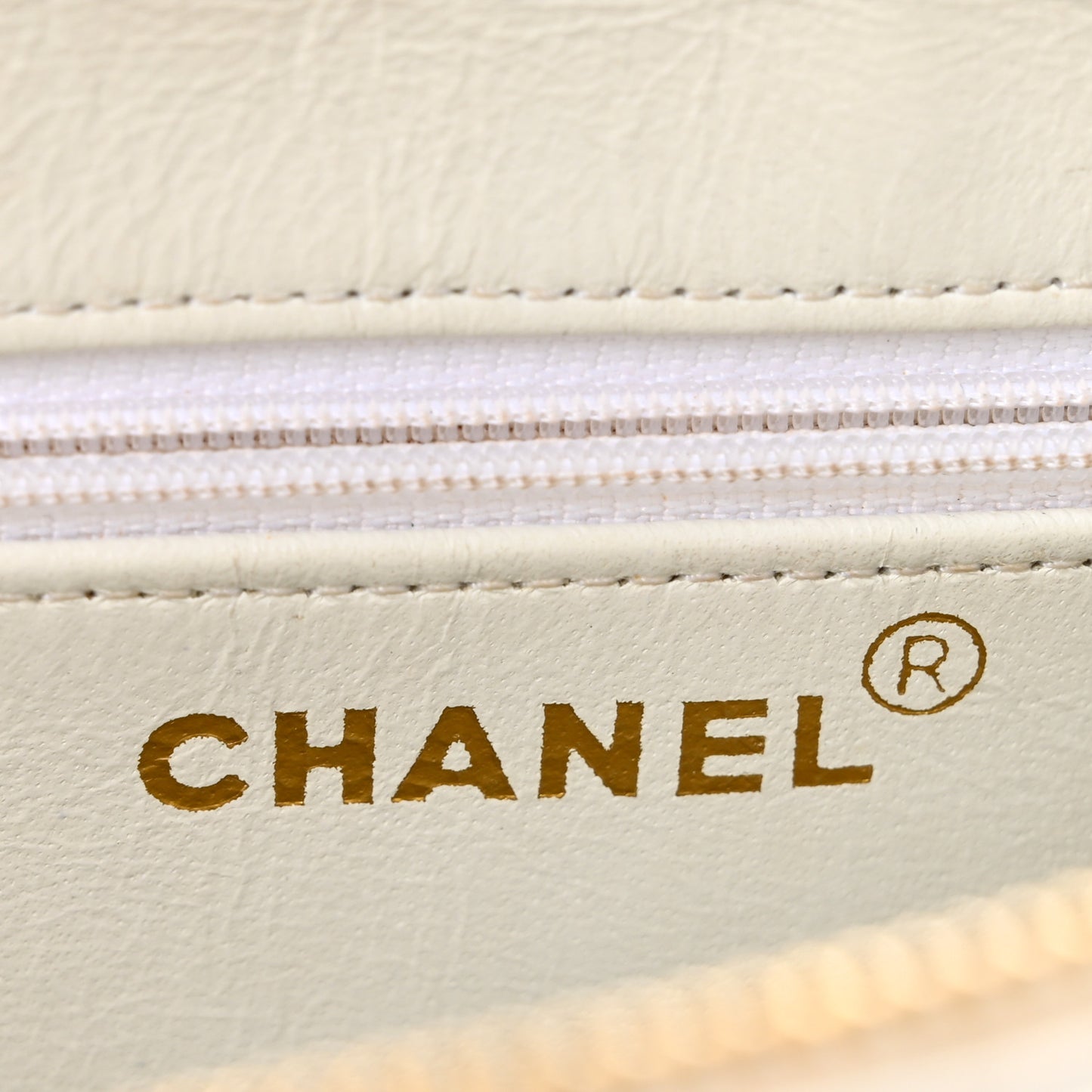 Caviar Quilted Shoulder Bag White