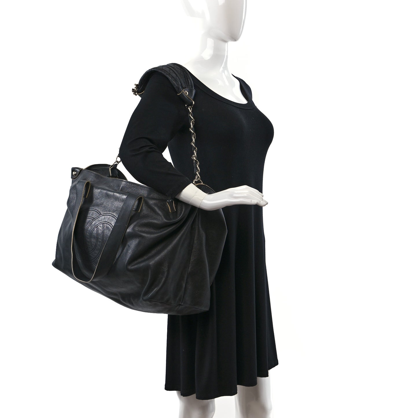 Lambskin Edgy XL Tote Black