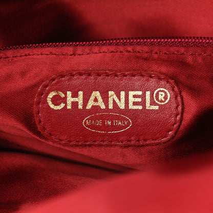 Chanel Caviar CC Hobo Red 6 of 9
