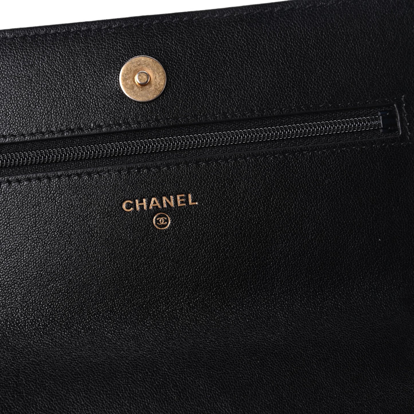 Lambskin Quilted Chanel 19 Wallet On Chain WOC Black