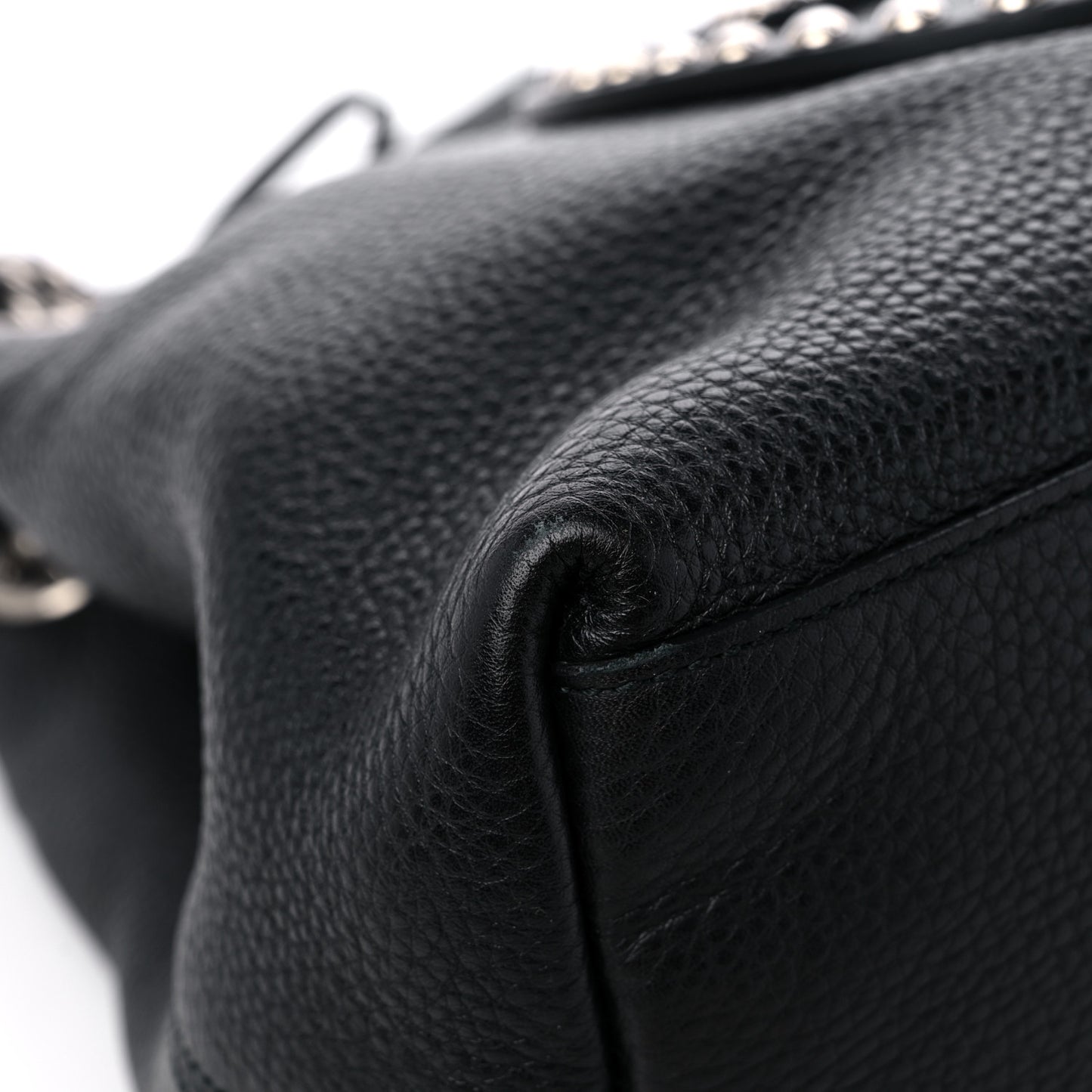 Pebbled Calfskin Studded Medium Soho Chain Shoulder Bag Black