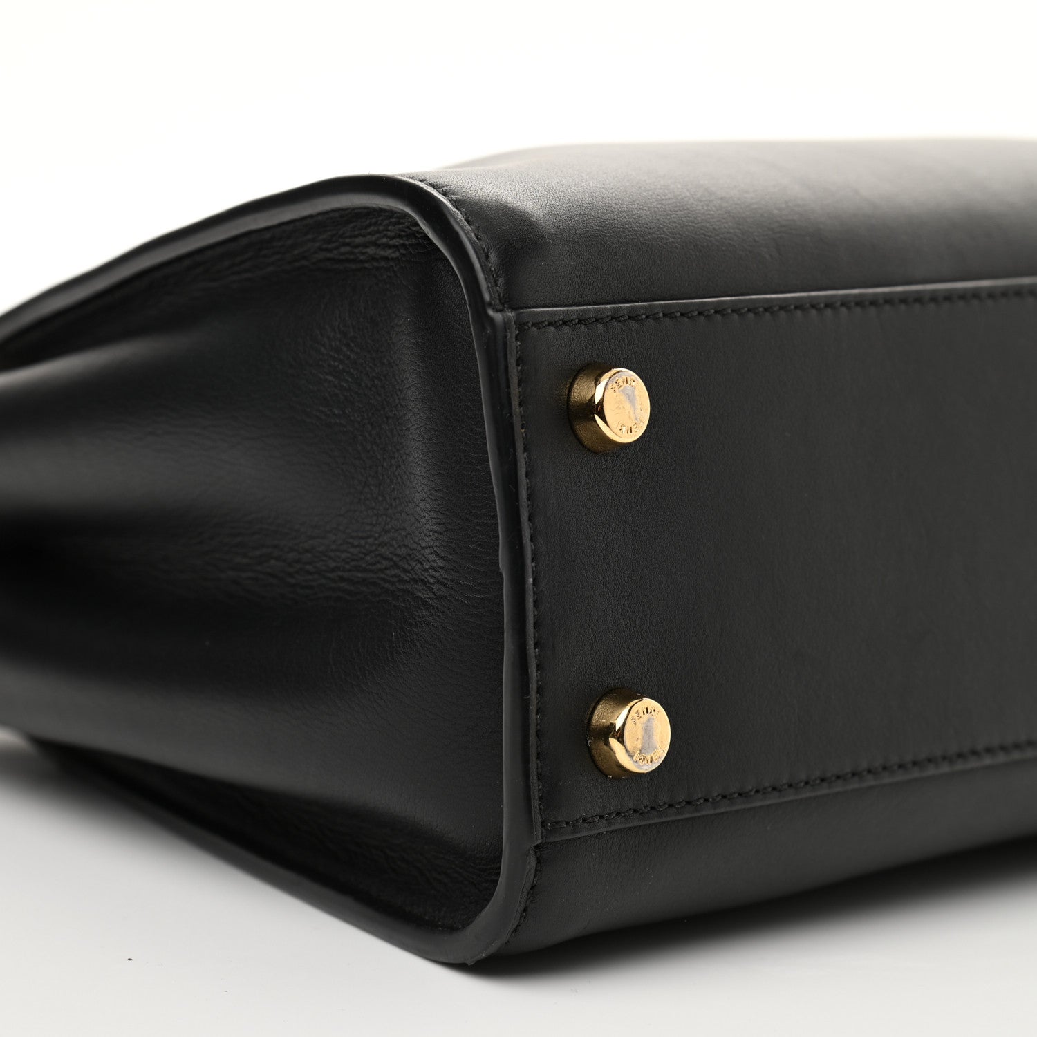 Fendi Vitello Tahiti Burro Medium Peekaboo Iconic Essentially Satchel Black Corda 9 of 11