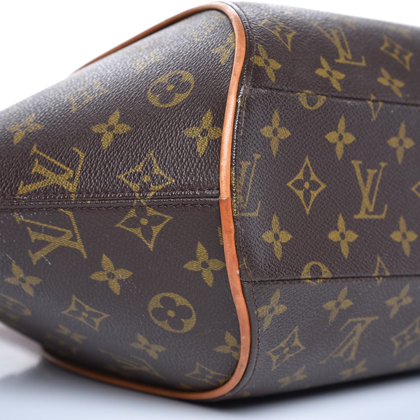 Monogram Ellipse MM