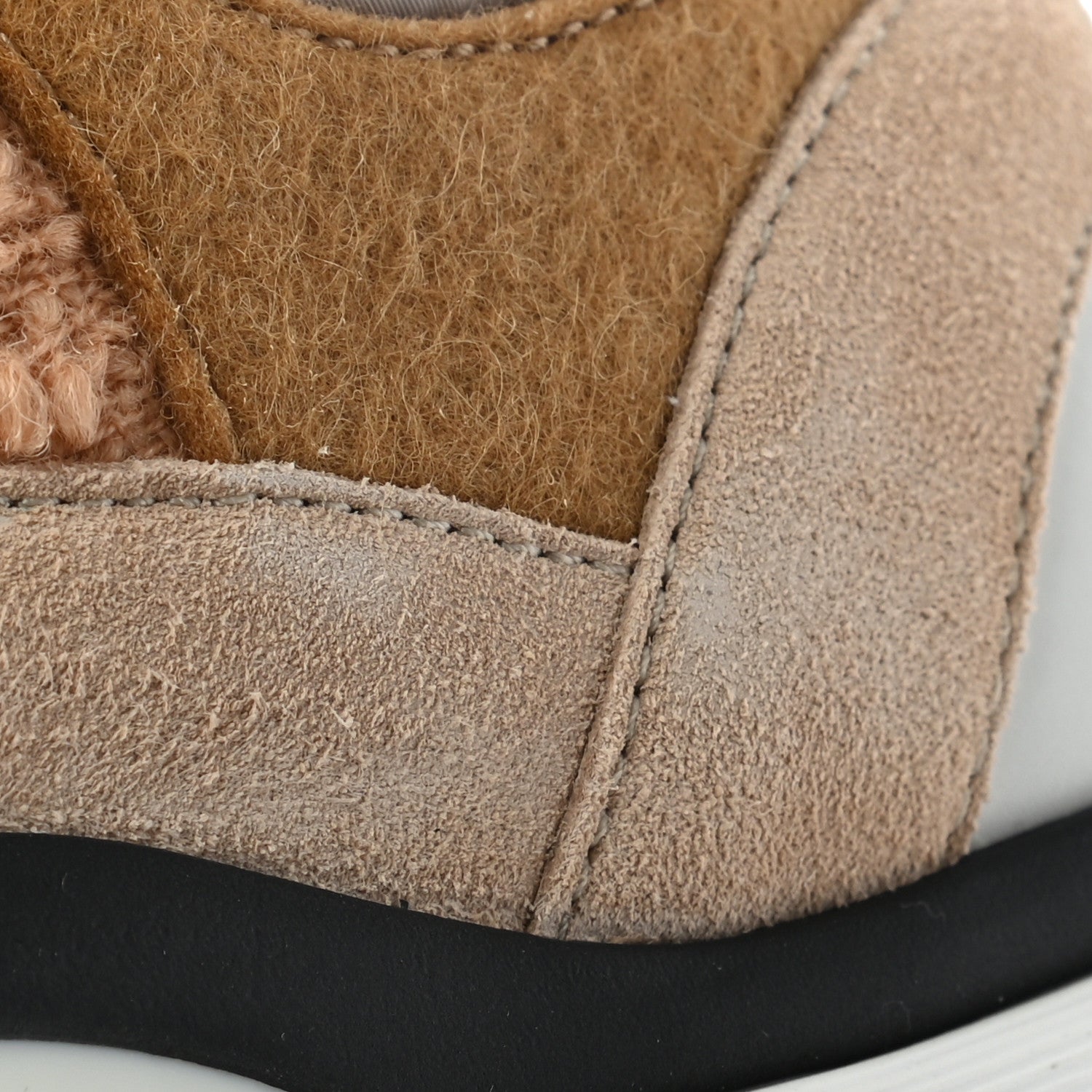 Chanel Suede Tweed Felt CC Sneakers 40.5 Beige 9 of 11