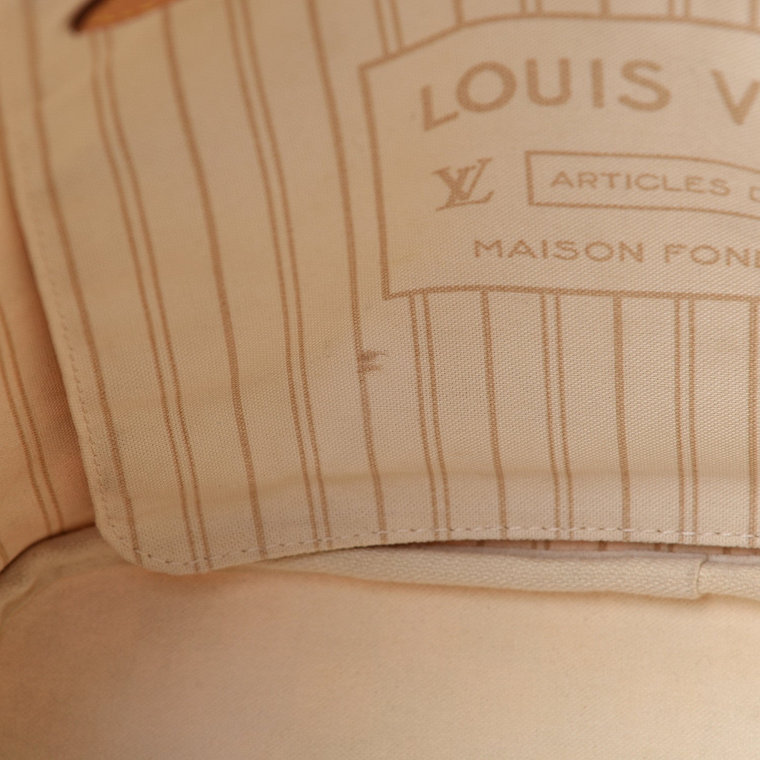 Louis Vuitton Damier Azur Neo Neverfull MM 9 of 13