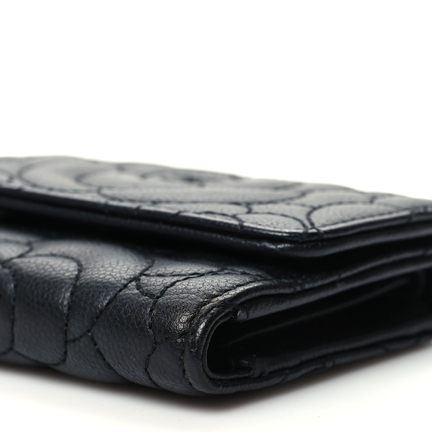 Caviar Camellia Embossed Compact Wallet Black