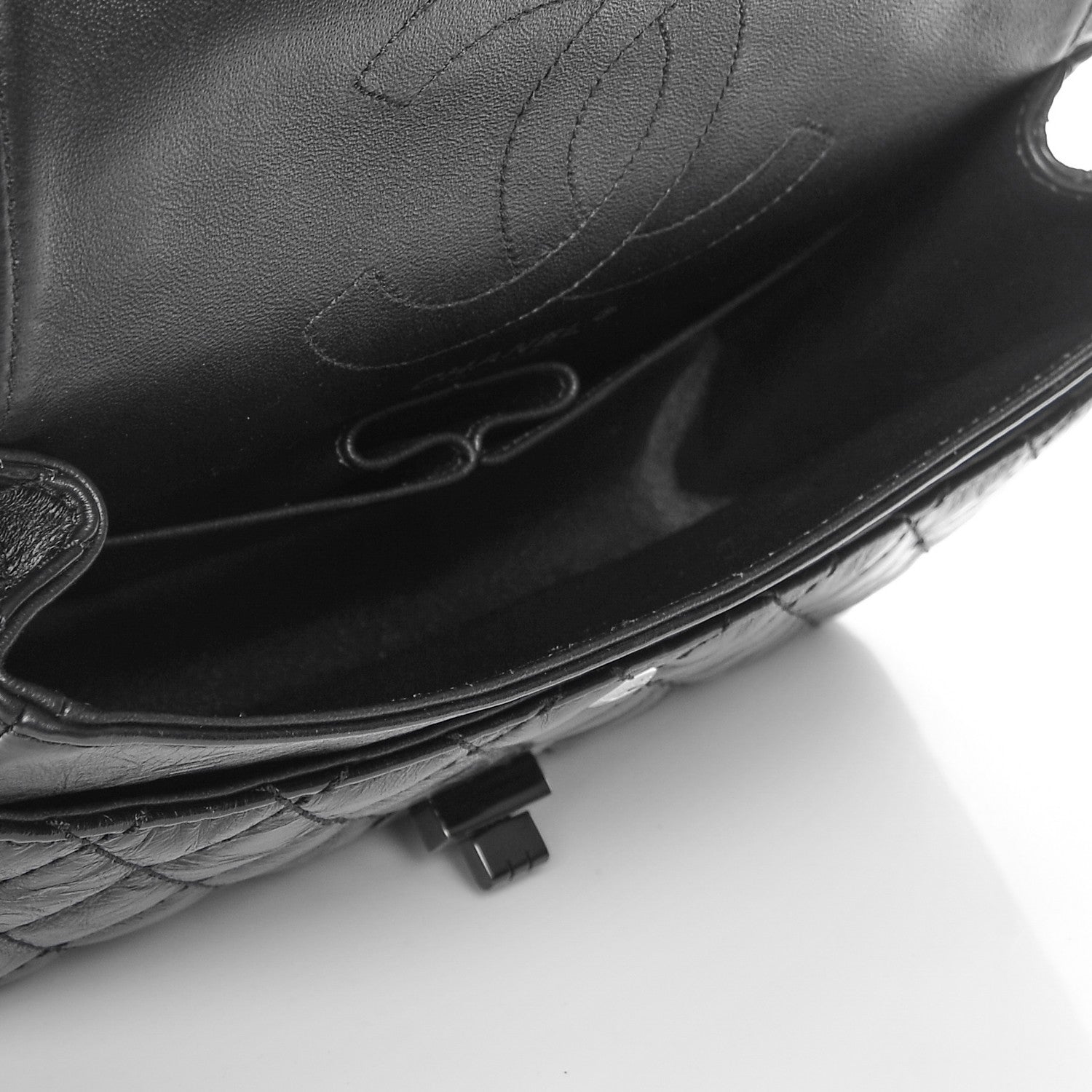 Chanel Aged Calfskin Quilted 2.55 Reissue 225 Flap So Black 6 of 7