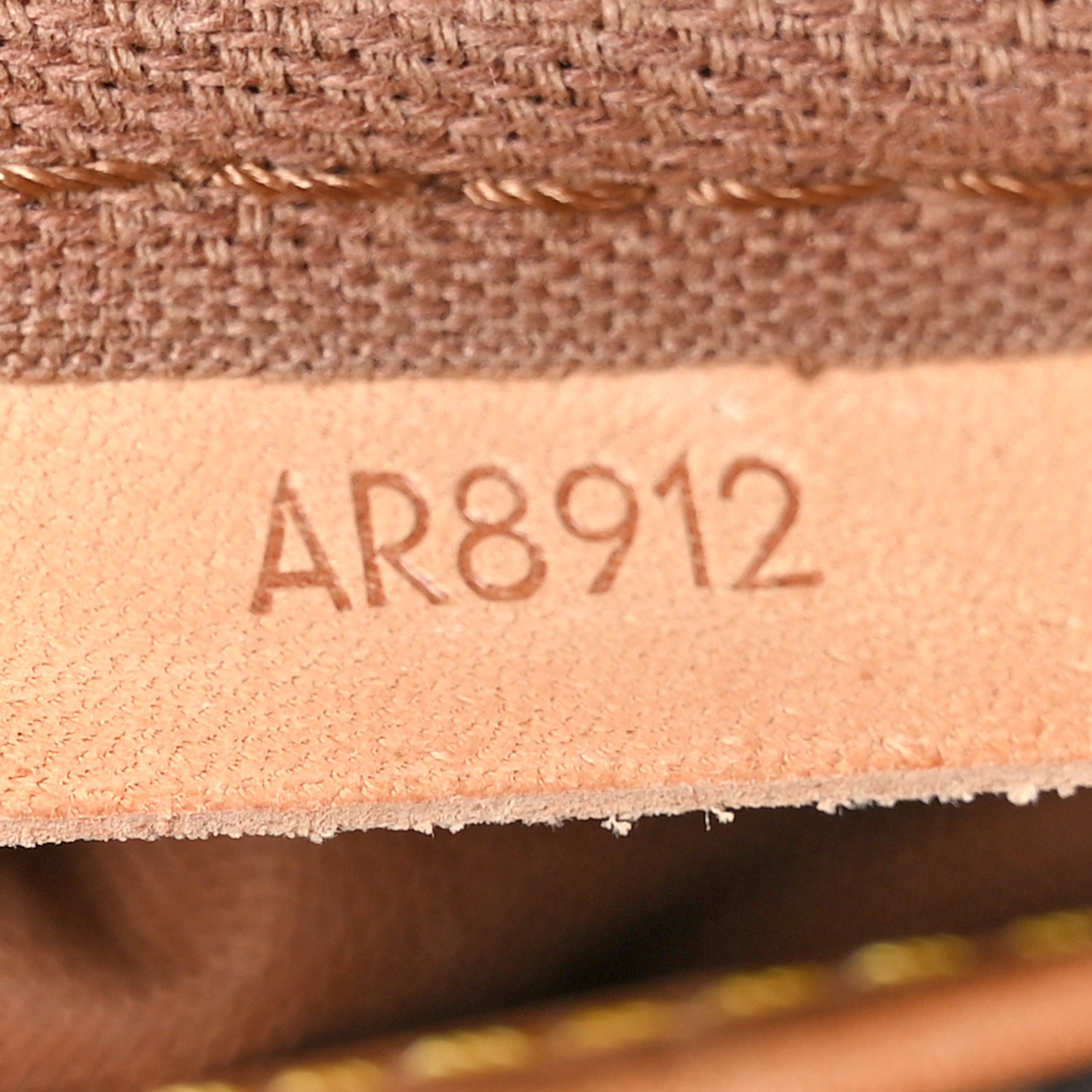 Monogram Saumur 43