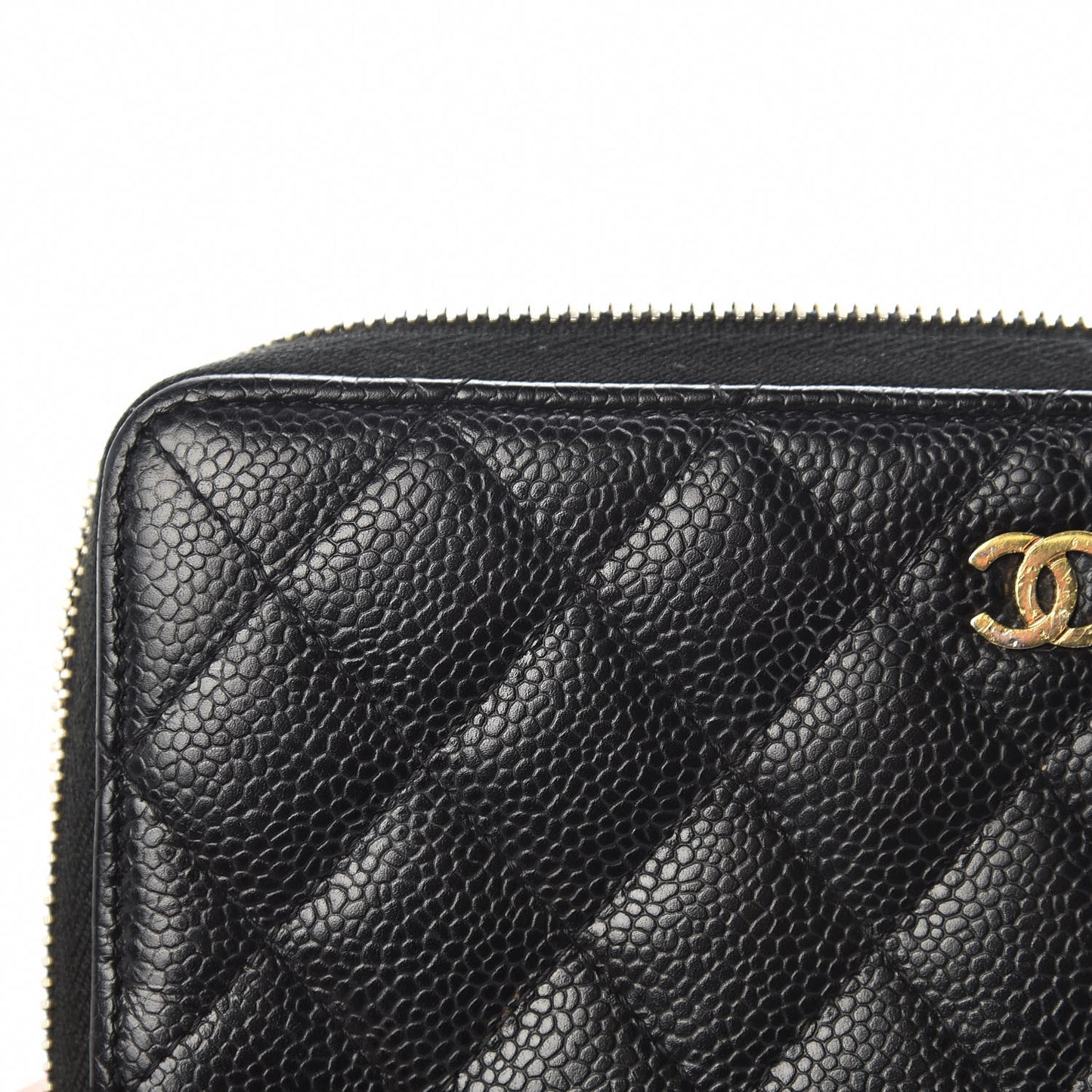 Caviar Quilted Large Gusset Zip Around Wallet Black