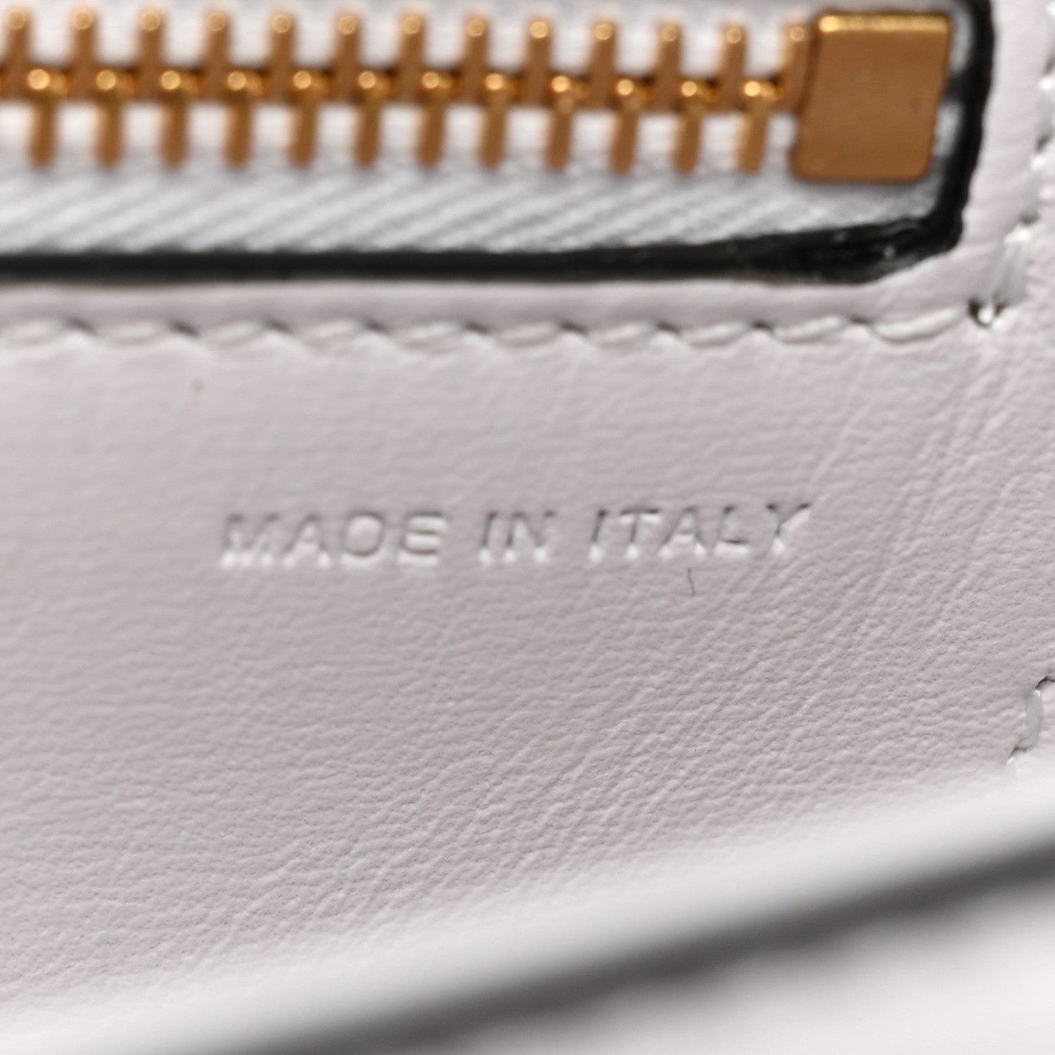 Valentino Garavani Calfskin Small Vlogo Chain Shoulder Bag Optic White 7 of 10