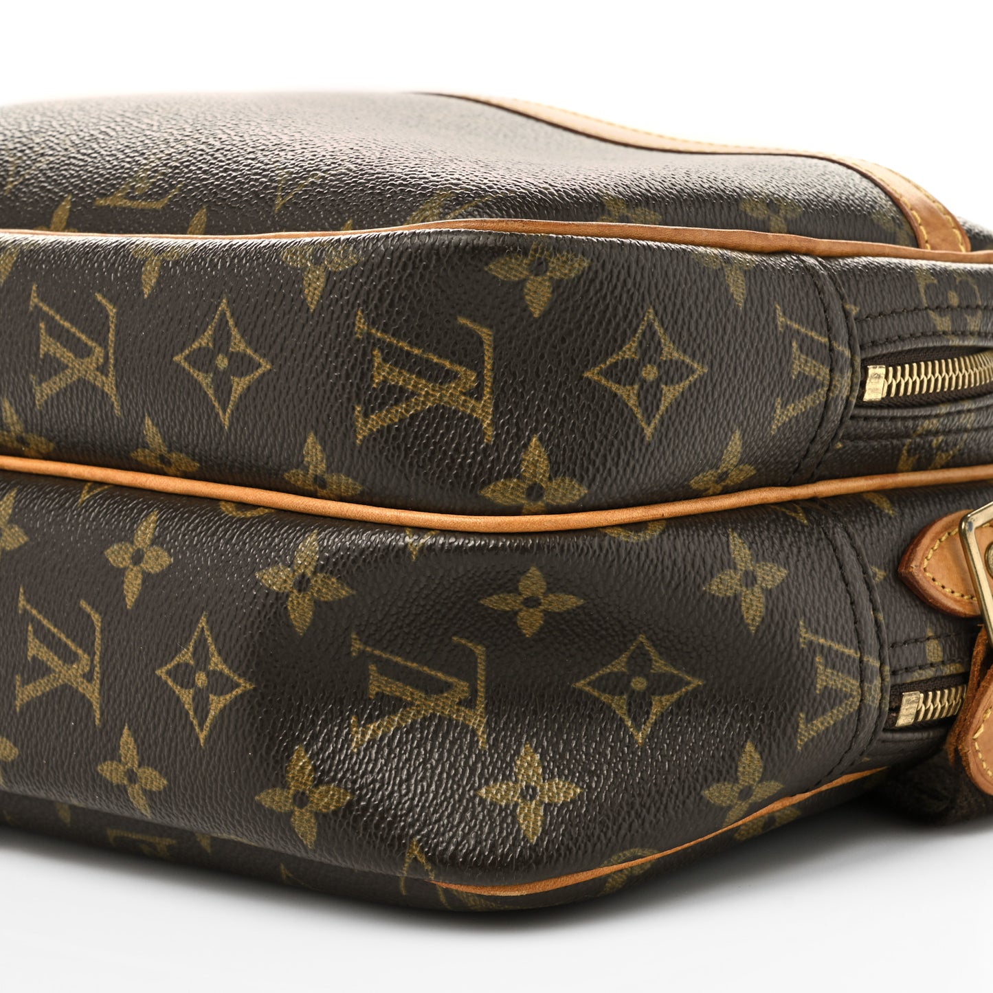 Monogram Reporter PM