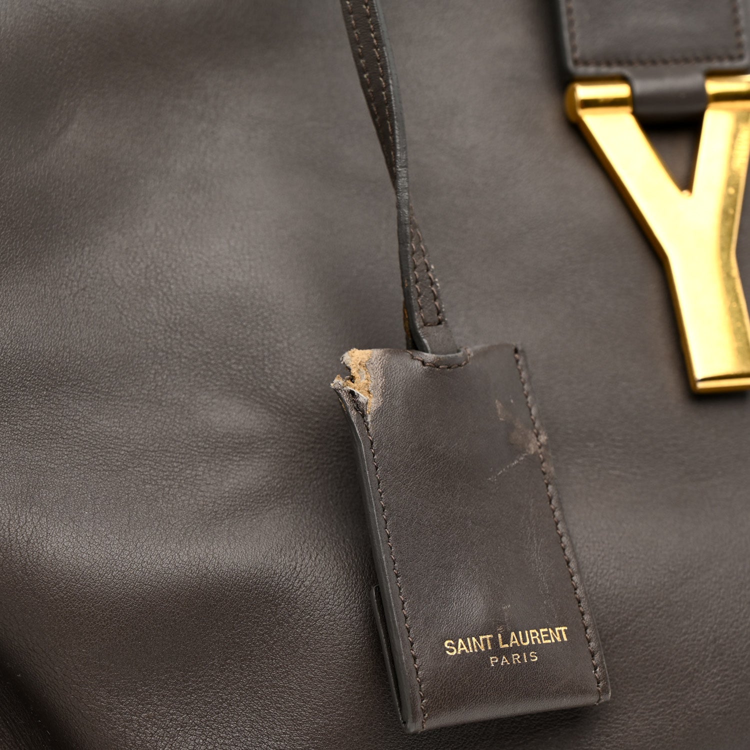 Saint Laurent Sheepskin Medium Cabas ChYc Grey 16 of 25