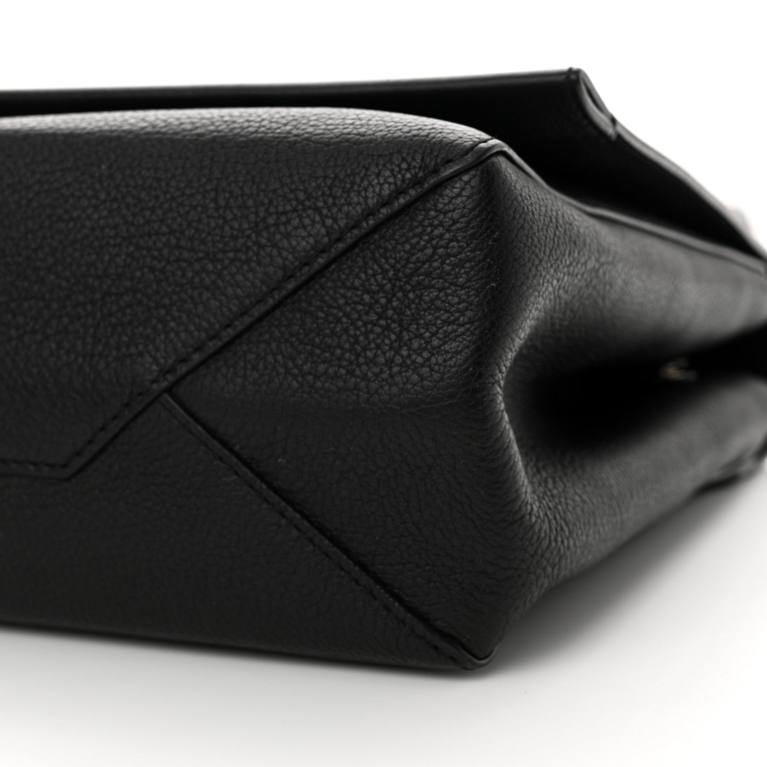 Louis Vuitton Soft Calfskin Lock Me II Black 9 of 10