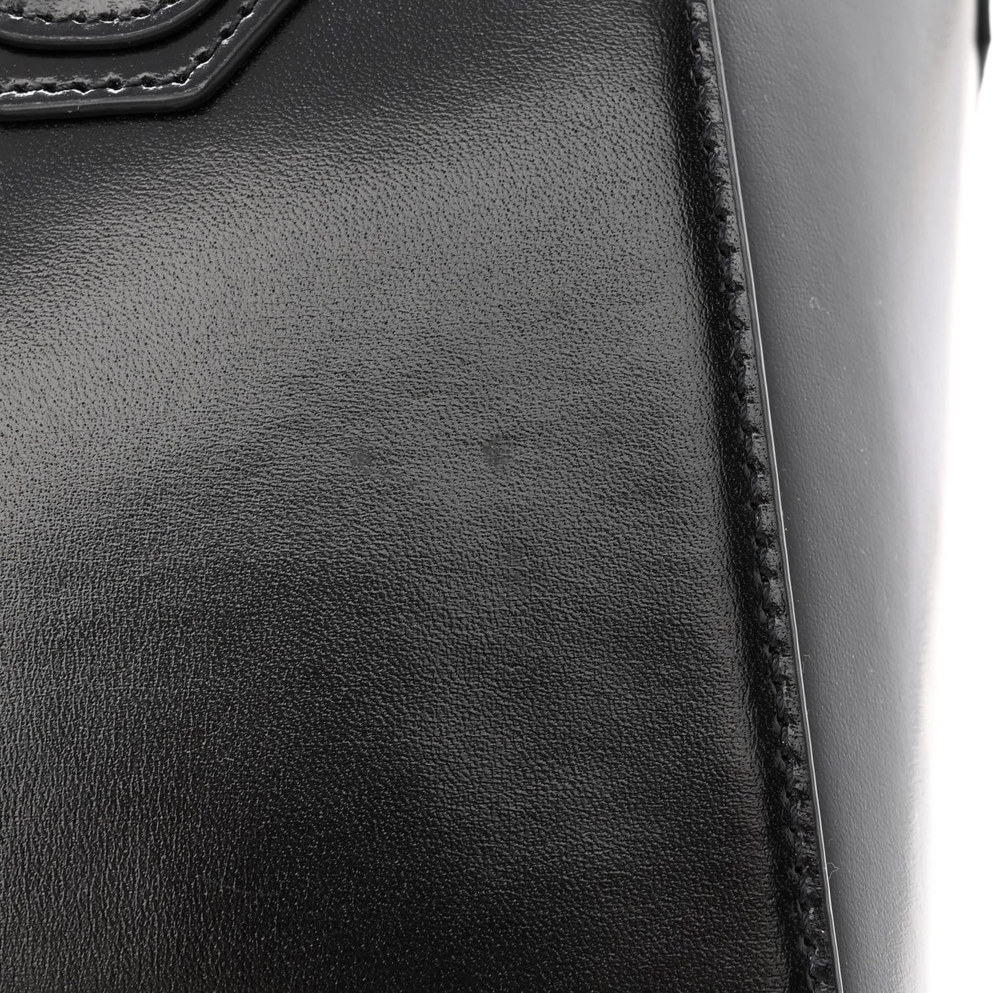 Shiny Lord Calfskin Small Antigona Black